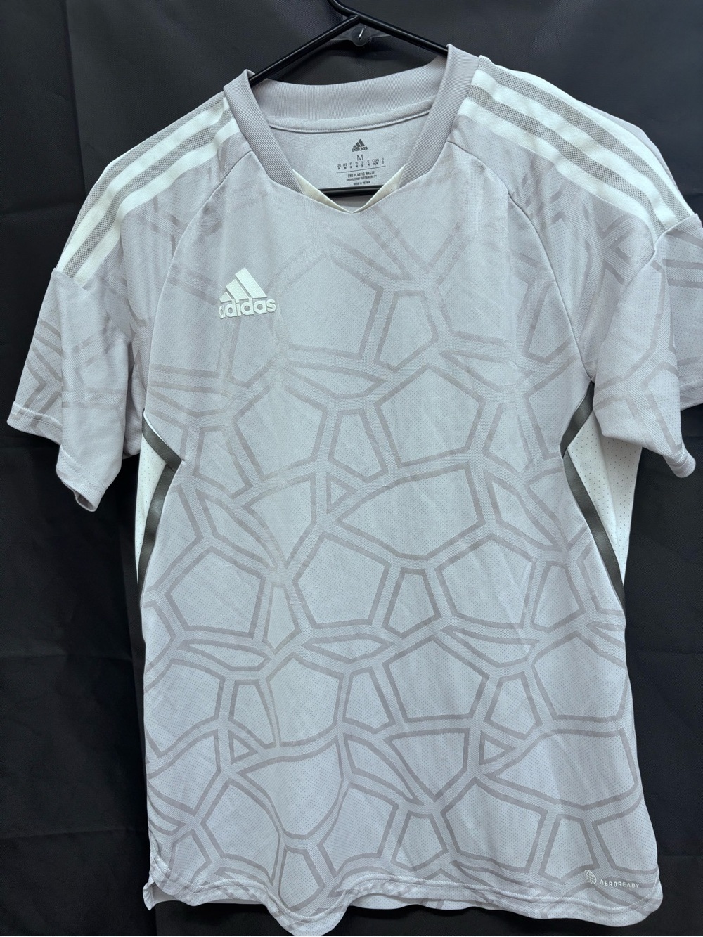 Adidas Womenโs Light Gray Athletic Soccer Jersey